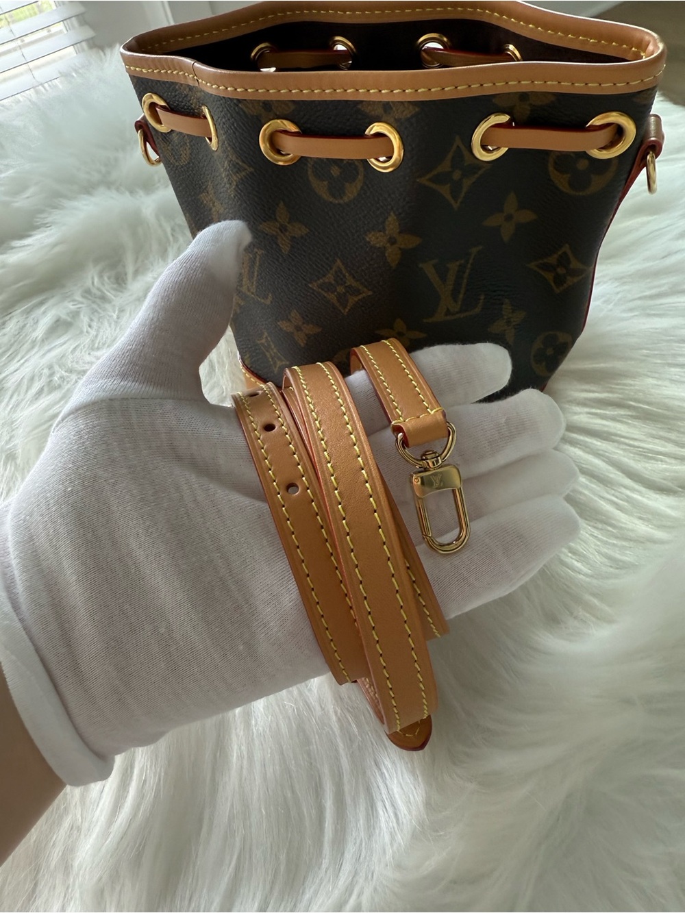 Louis Vuitton: Nano Noe Brown Monogram *AUTHENTIC* - Picture 11 of 15